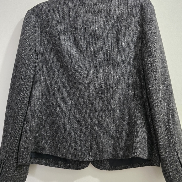 S O L D  LL Bean Dark Gray Tweed Wool Blend Tailored Blazer size L/P - Picture 6 of 15